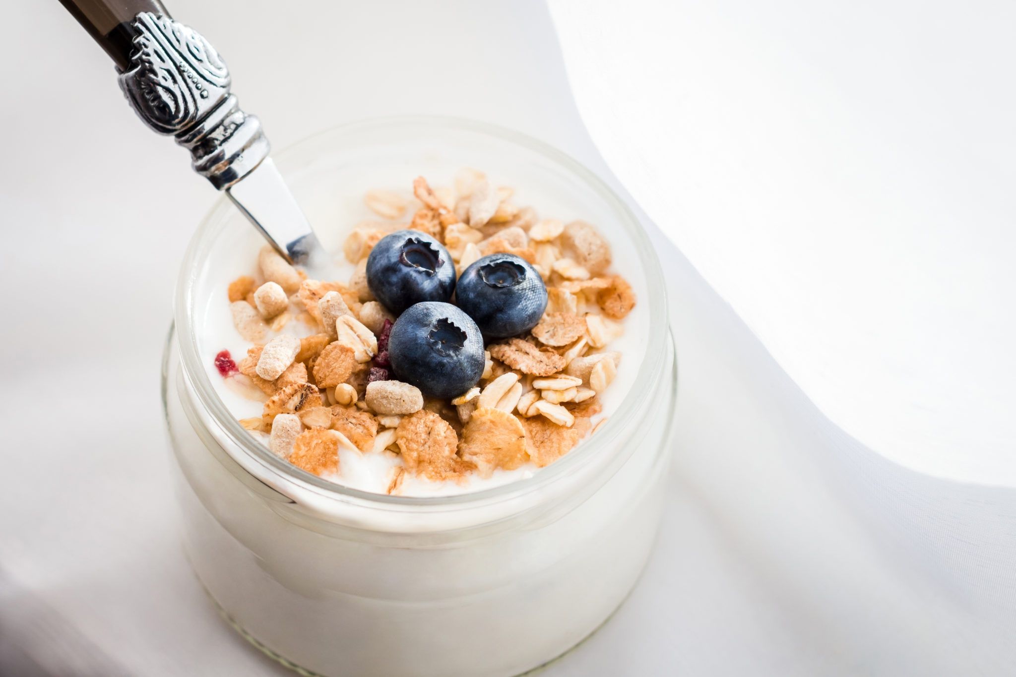 Названа вагома причина відмовитися від вівсянки на сніданок