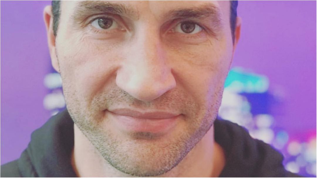 Кличко знову вдягнув боксерські рукавички