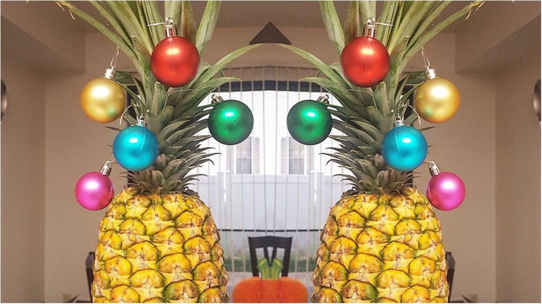 Новий тренд! Замість ялинки люди прикрашають іграшками ананаси