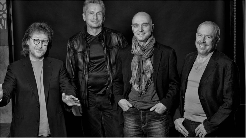 Макаревич замінив у гурті музиканта, який підтримав анексію Криму