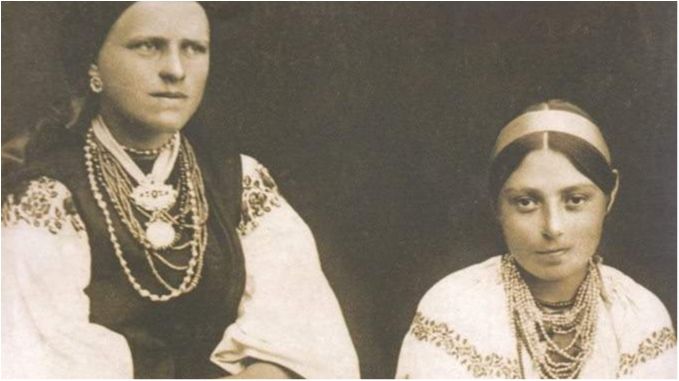 Неповторні українки в ретрознімках столітньої давності