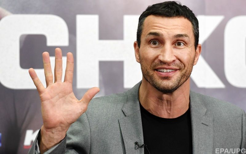 Володимир Кличко любить "обійматись" - фото 1