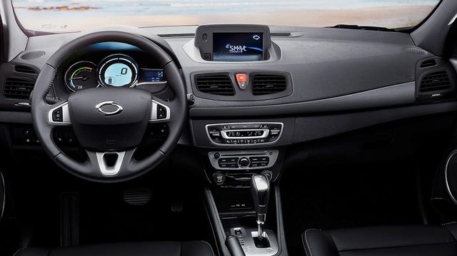 Електрокар Renault Samsung SM3 Z.E. наростив запас ходу - фото 211531