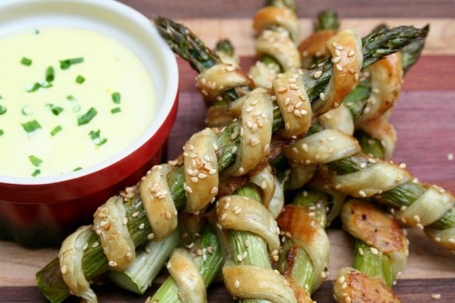 П'ять причин додати до свого раціону спаржу - фото 210846