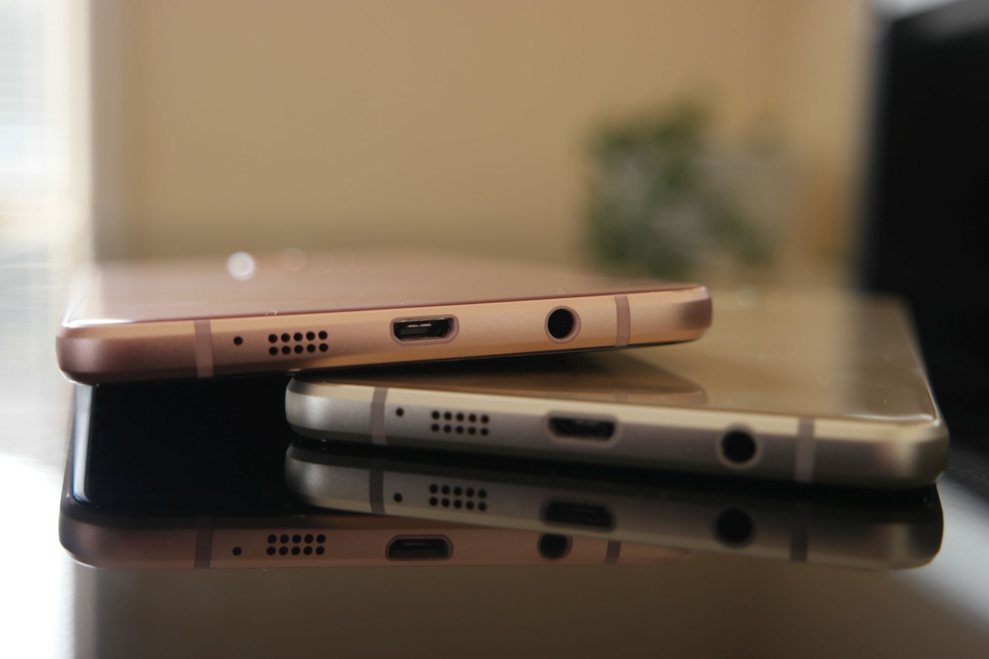 Samsung Galaxy A7 (2018) засвітився на нових рендерах