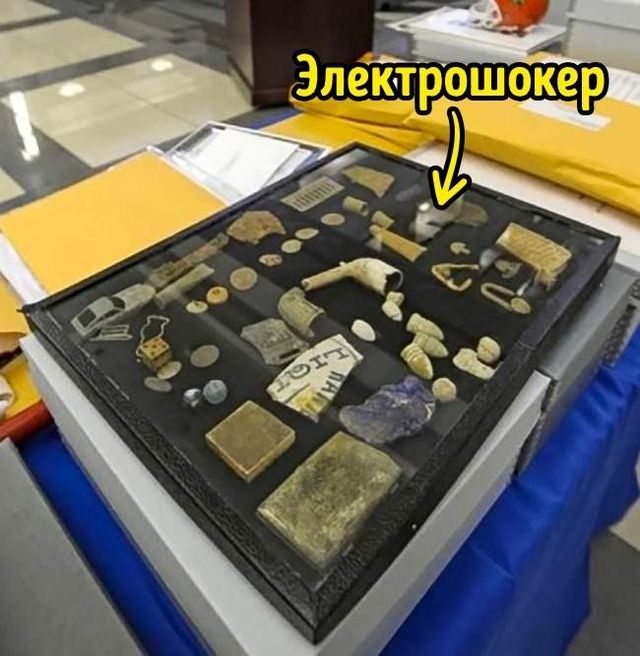 Дуже дивні речі, знайдені в капсулах часу - фото 210854