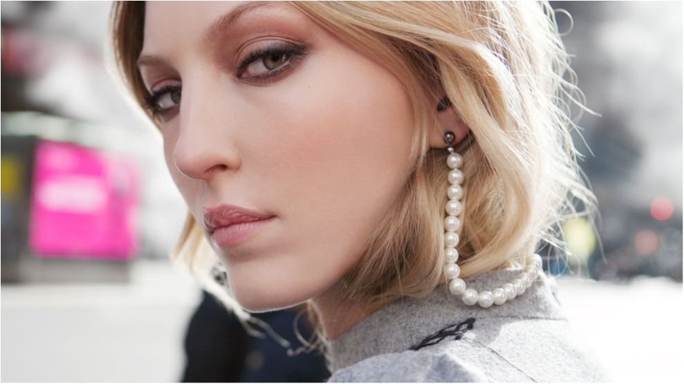 Онука легендарного рокера похизувалася шикарною вишиванкою