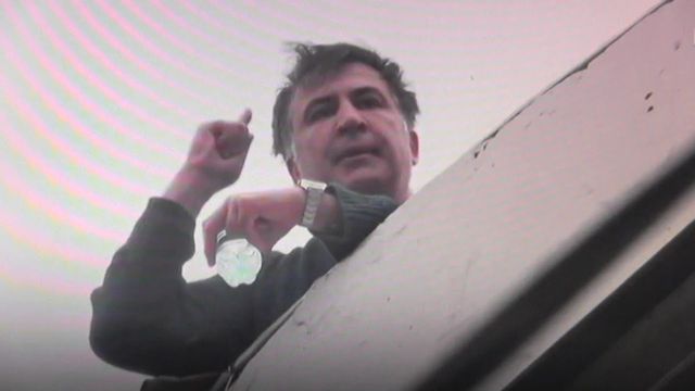 Саакашвілі зазначив, що всі стільникові сигнали були штучно пригнічені- фото 215487