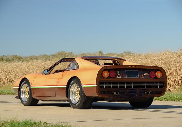 Ferrari з телевізором, телефоном і відеокамерою піде з молотка - фото 216018