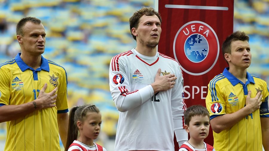 Бійці АТО стали на захист голкіпера Шахтаря: відео з передової