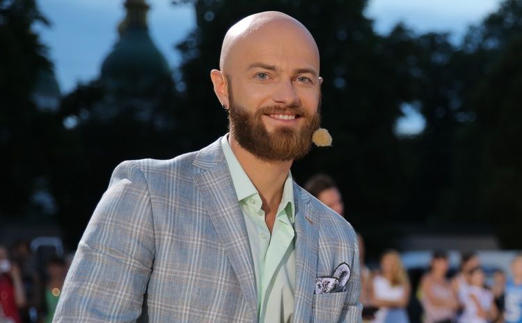 Влад Яма поділився рідкісним фото зі своєї школи танців