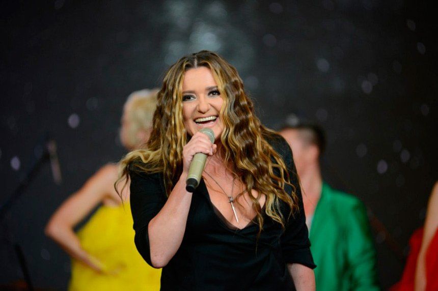 Наталя Могилевська розбурхала публіку відвертим вбранням