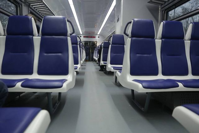 Модернізовані електрички Укрзалізниці - фото 217370