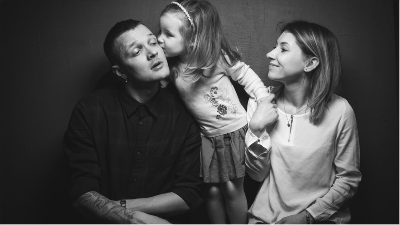 Слідами батька: лідер O.Torvald похвалився новим фото донечки