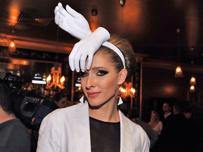 Катя Осадча вразила розкішним і елегантним образом