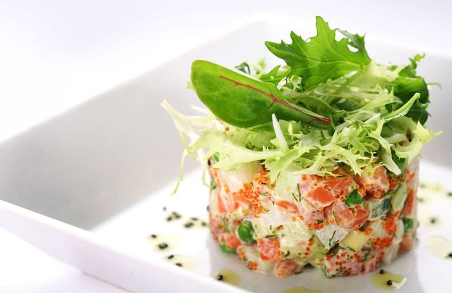 Олів'є з креветками та ікрою: - фото 217048