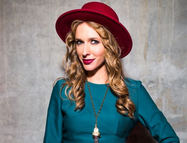 Осадча показала закулісся святкових зйомок