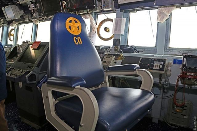 В Одесі показали, як виглядає зсередини американський есмінець - фото 212658