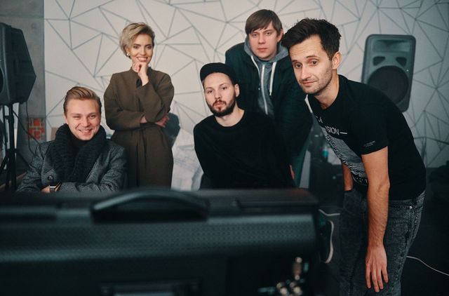 Оля Діброва презентувала дебютну відеороботу - фото 213431