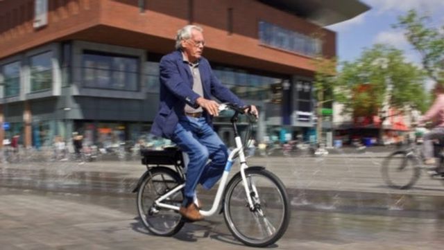 Самі колеса також стали меншими - фото 215188