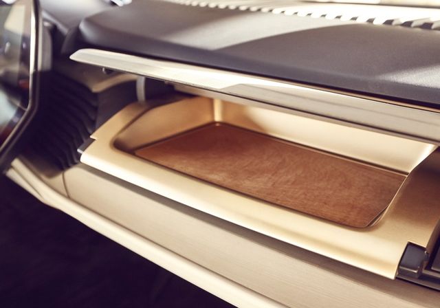 Renault Symbioz занурить пасажирів у віртуальну реальність - фото 213832