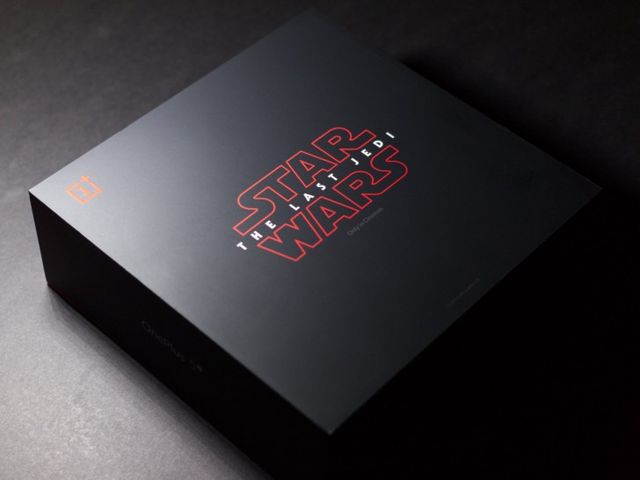 OnePlus представила ексклюзивний смартфон 5T Star Wars Edition - фото 215172