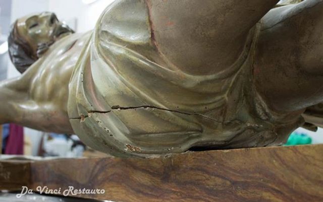 У статуї Ісуса Христа знайшли таємне послання 1777 року - фото 213005