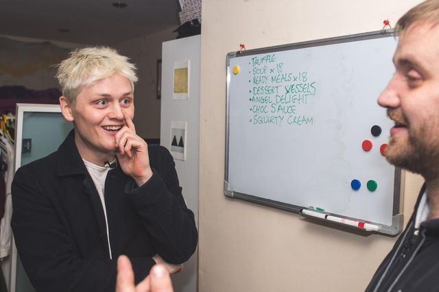 Британець перетворив свій сарай у кращий ресторан Лондона - фото 213999