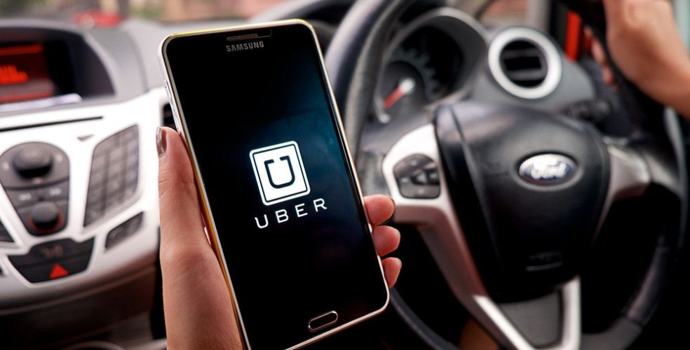 Uber впровадив нову функцію в Києві! Тепер можна їздити компаніями