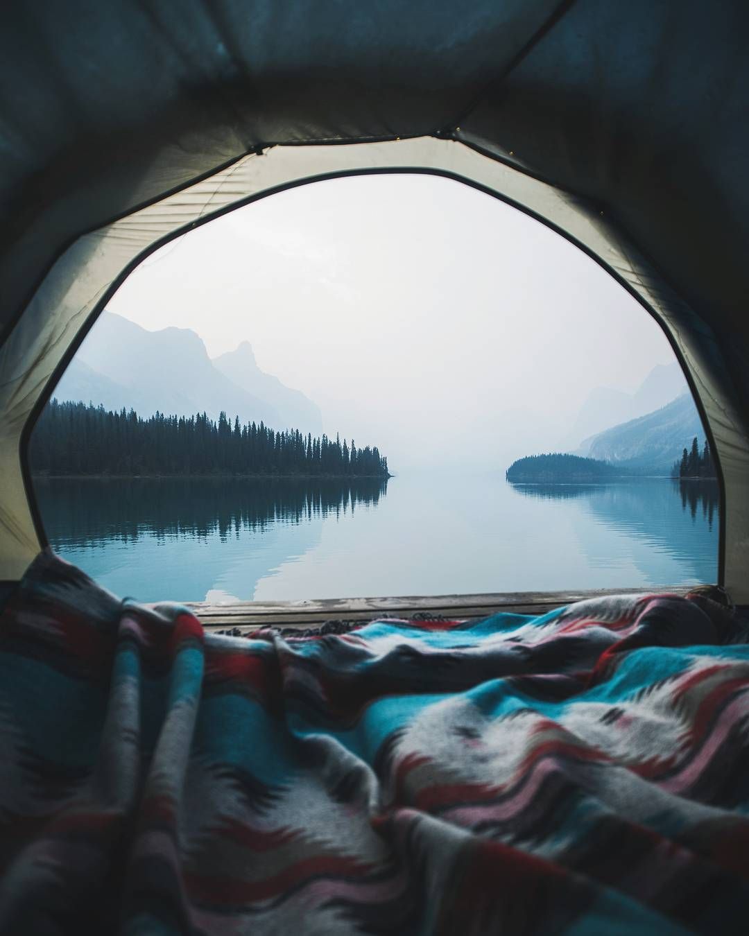 Похмурі пейзажі з різних куточків світу, від яких перехоплює дух - фото 1