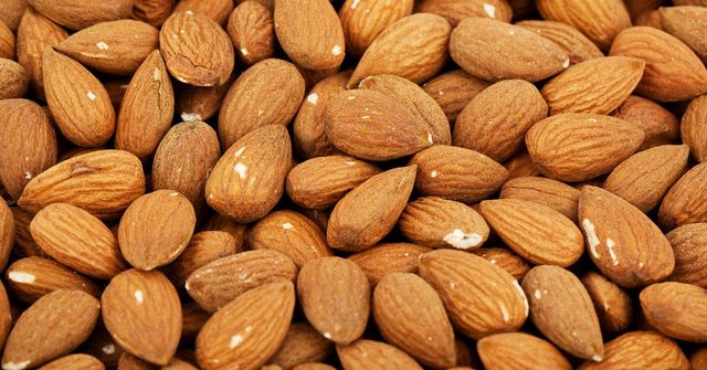 Названо найкорисніший горіх для імунітету - фото 214053