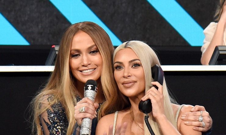 Дженніфер Лопес затьмарила Кім Кардашян своїм образом