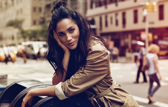 Меган Маркл прикрасила обкладинки двох модних глянців - фото 212967