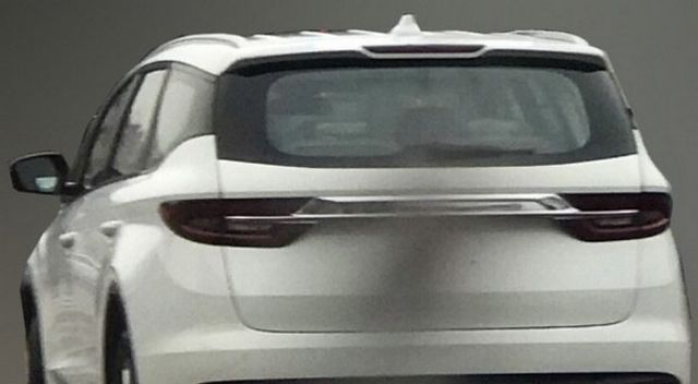 Компактвен Geely - фото 215406