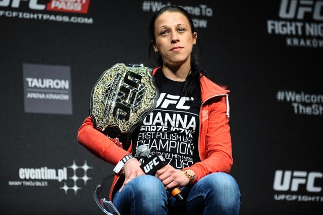 Йоанна Енджейчік - фото 218027