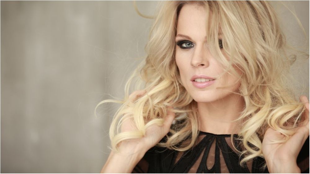 Зовнішність української ведучої спантеличила мережу