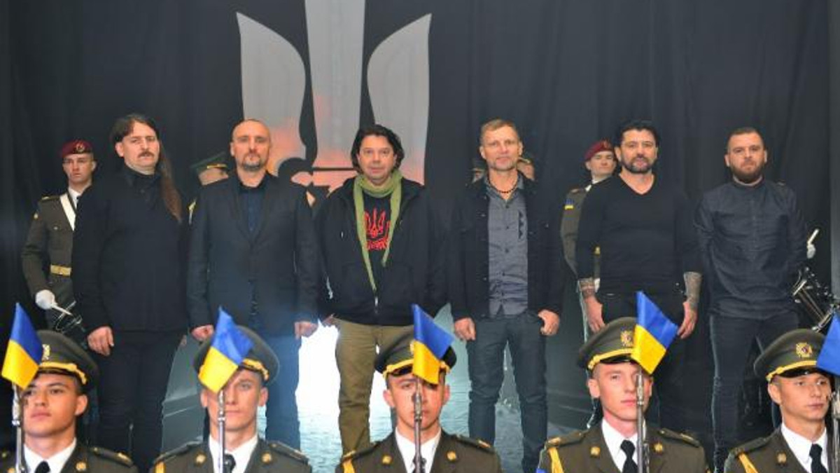 Воплі Відоплясова та українські зірки представили нову пісню - фото 1