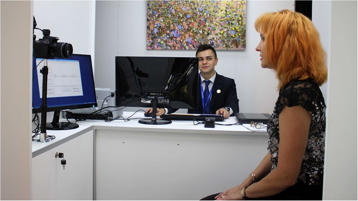 На комбінаті вже зробили більше 1 мільйона біометричних паспортів - фото 1
