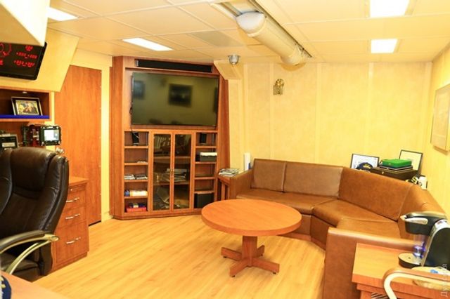 В Одесі показали, як виглядає зсередини американський есмінець - фото 212656