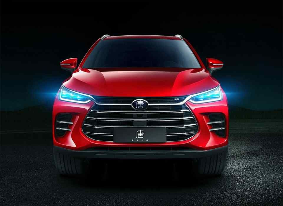 Компанія BYD показала кросовер Tang - фото 1