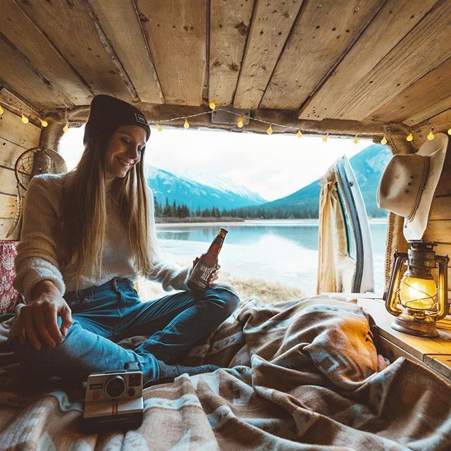 Всюди обман! Жінка показала, як виглядають постановочні фото мандрівників