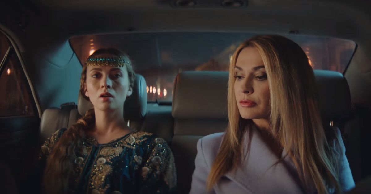 Українські зірки закликали українців до безпеки на дорогах