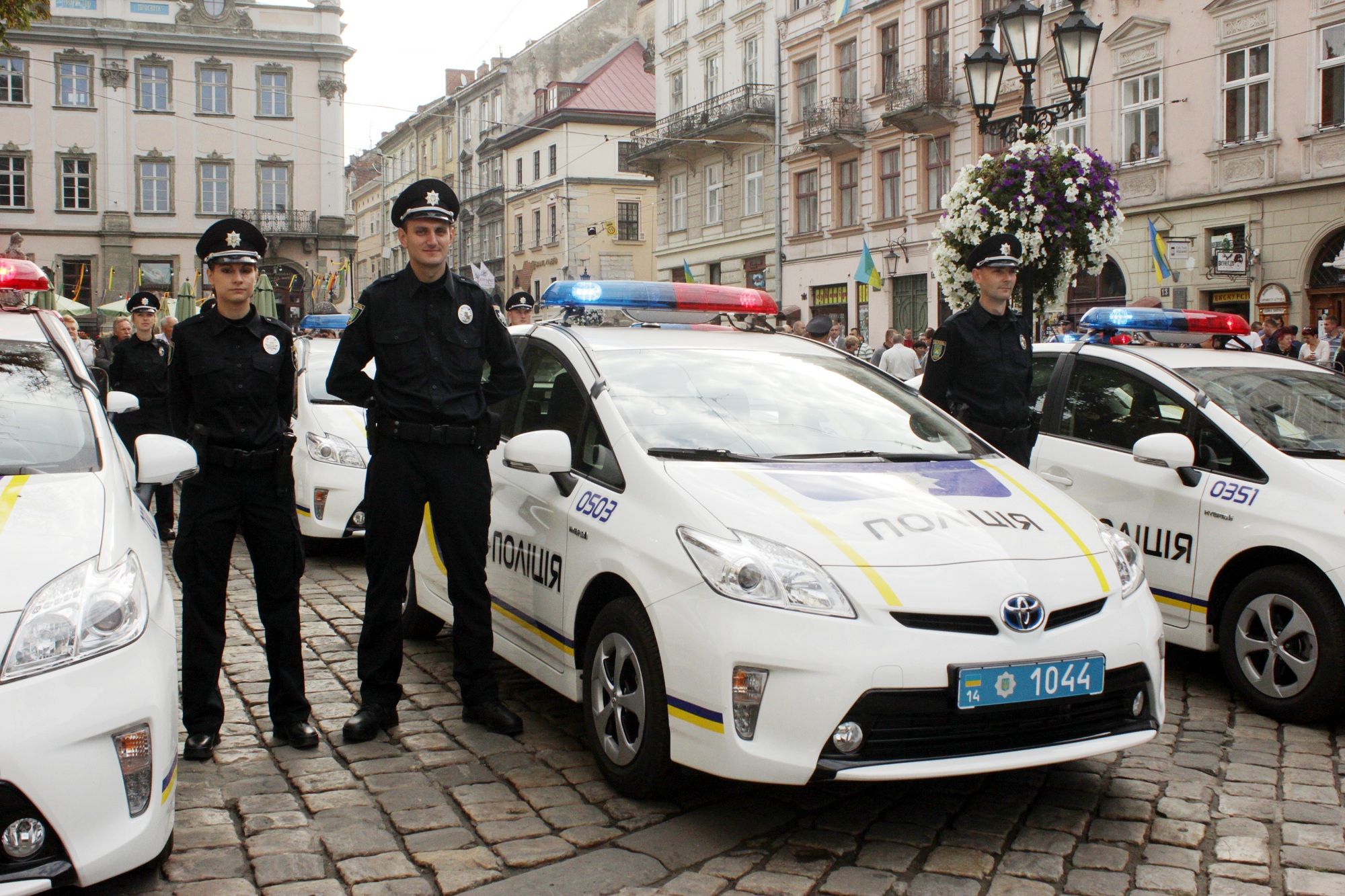 Скільки автомобілів пошкодили патрульні з моменту початку роботи поліції