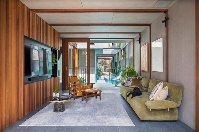 Вітальня має віддалений куточок для кінопереглядів - фото 213627