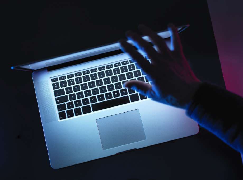 У Швеції чоловік отримав 10 років в'язниці за онлайн-згвалтування