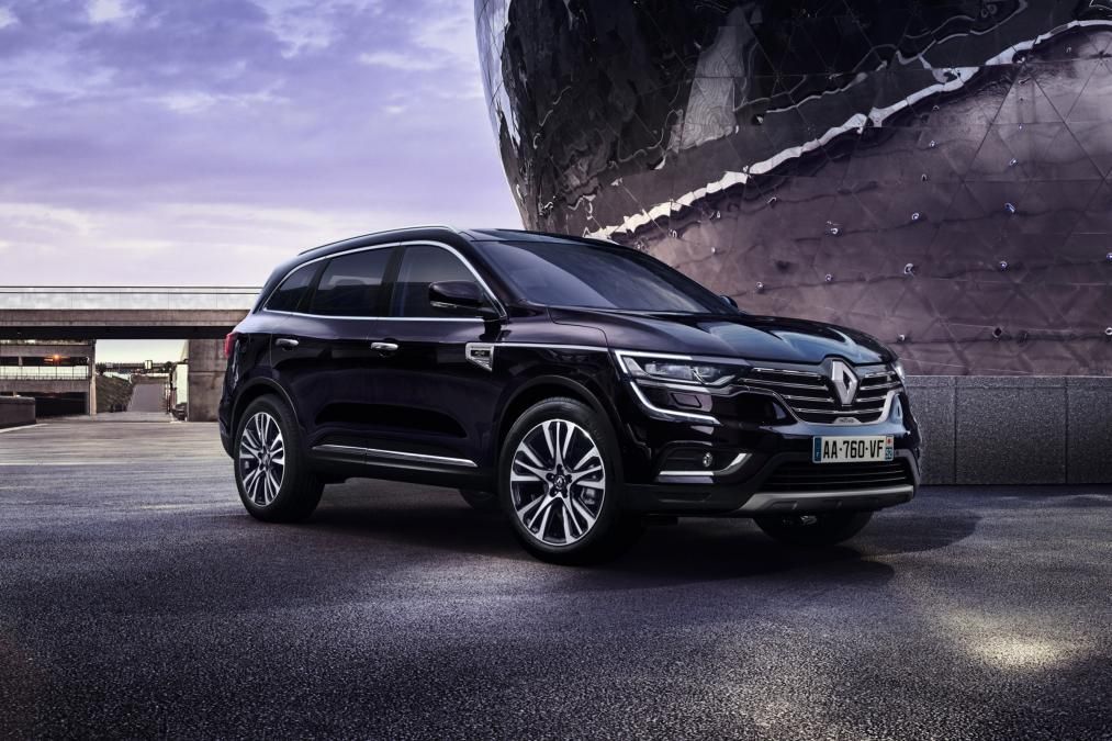 Renault починає продаж розкішного Koleos Initiale Paris - фото 1