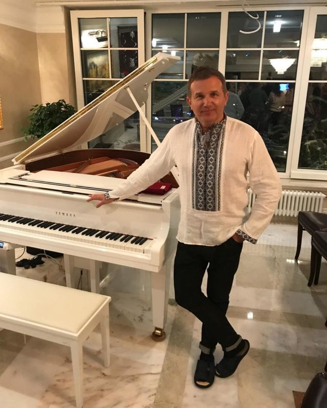 Горбунов привітав українців - фото 222011