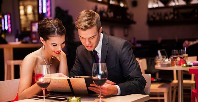 Побачення в ресторані - фото 224447