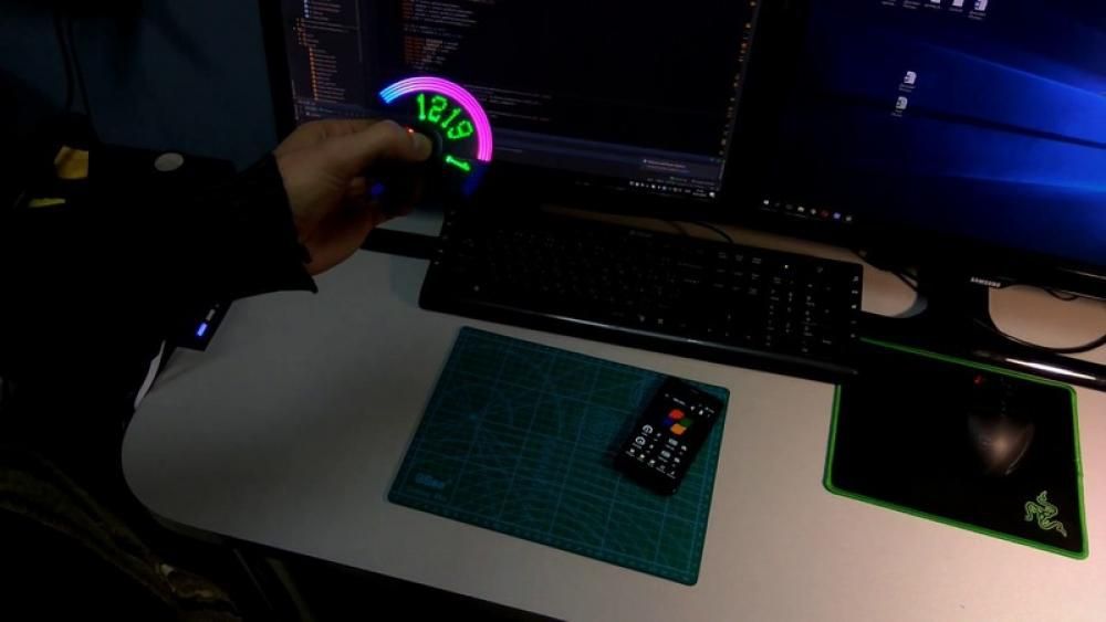 Українці розробили смарт-спіннер: відеофакт