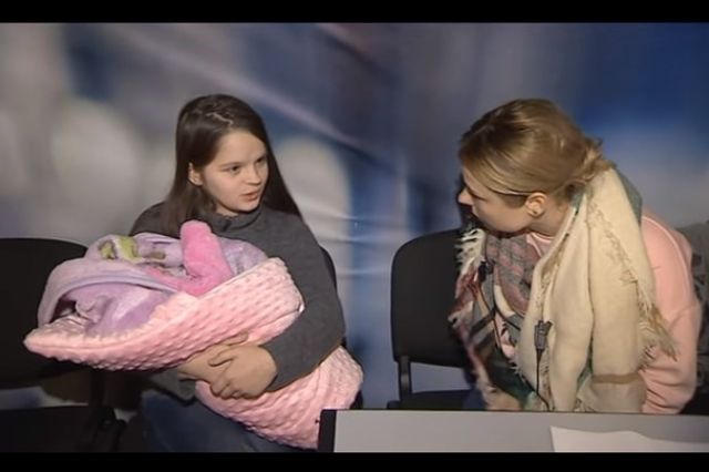 12-річна породілля з мамою і дитиною - фото 218906